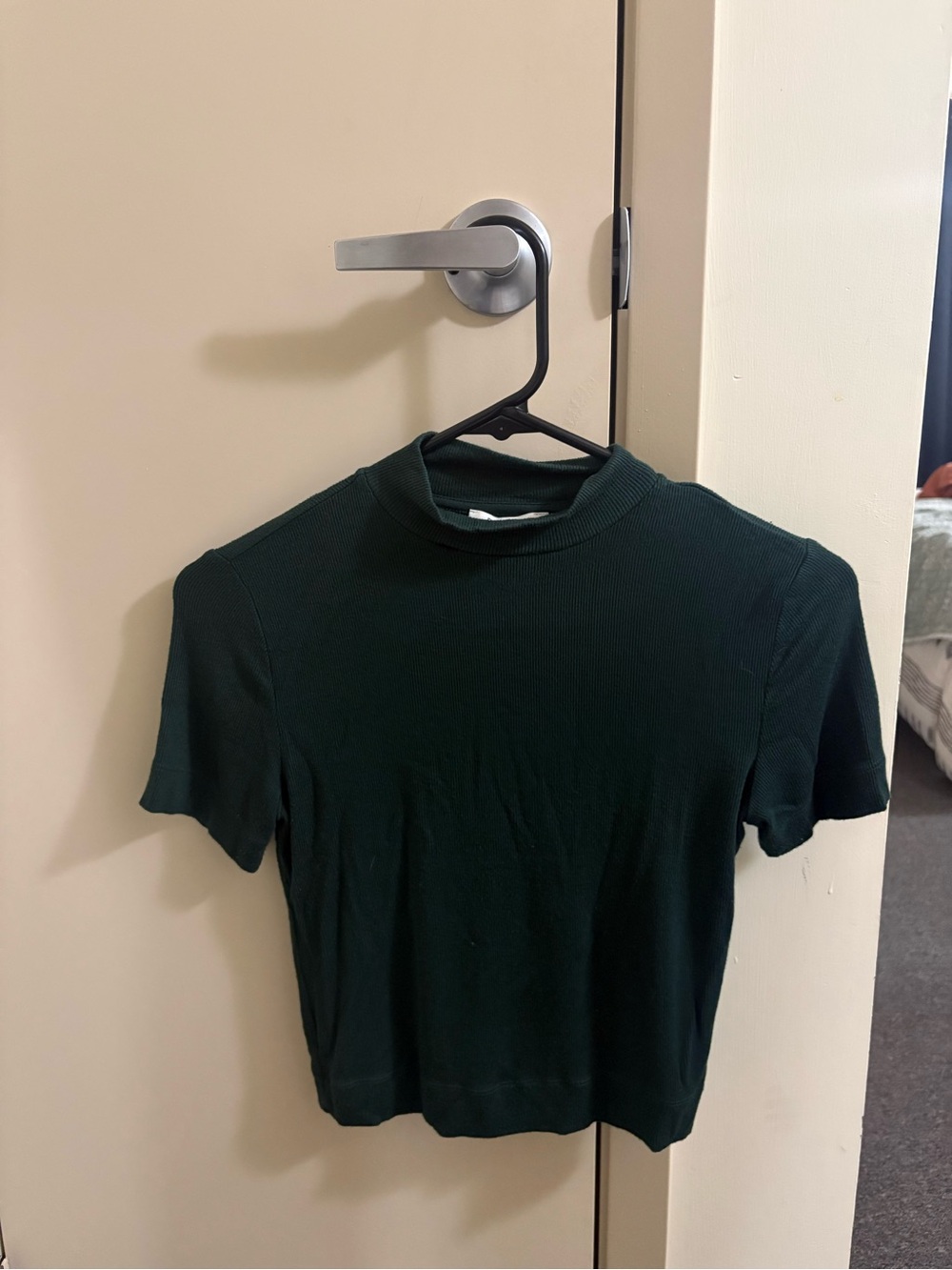 Babaton Short-Sleeve Mock Neck Tee in Dark Green